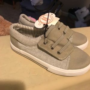 Toddler Boys slip on shoes size 11